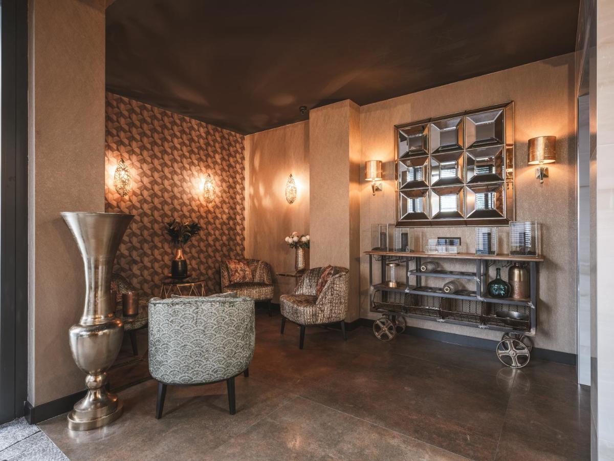 Art Suites Luxury Hotel كراكوفيا المظهر الخارجي الصورة