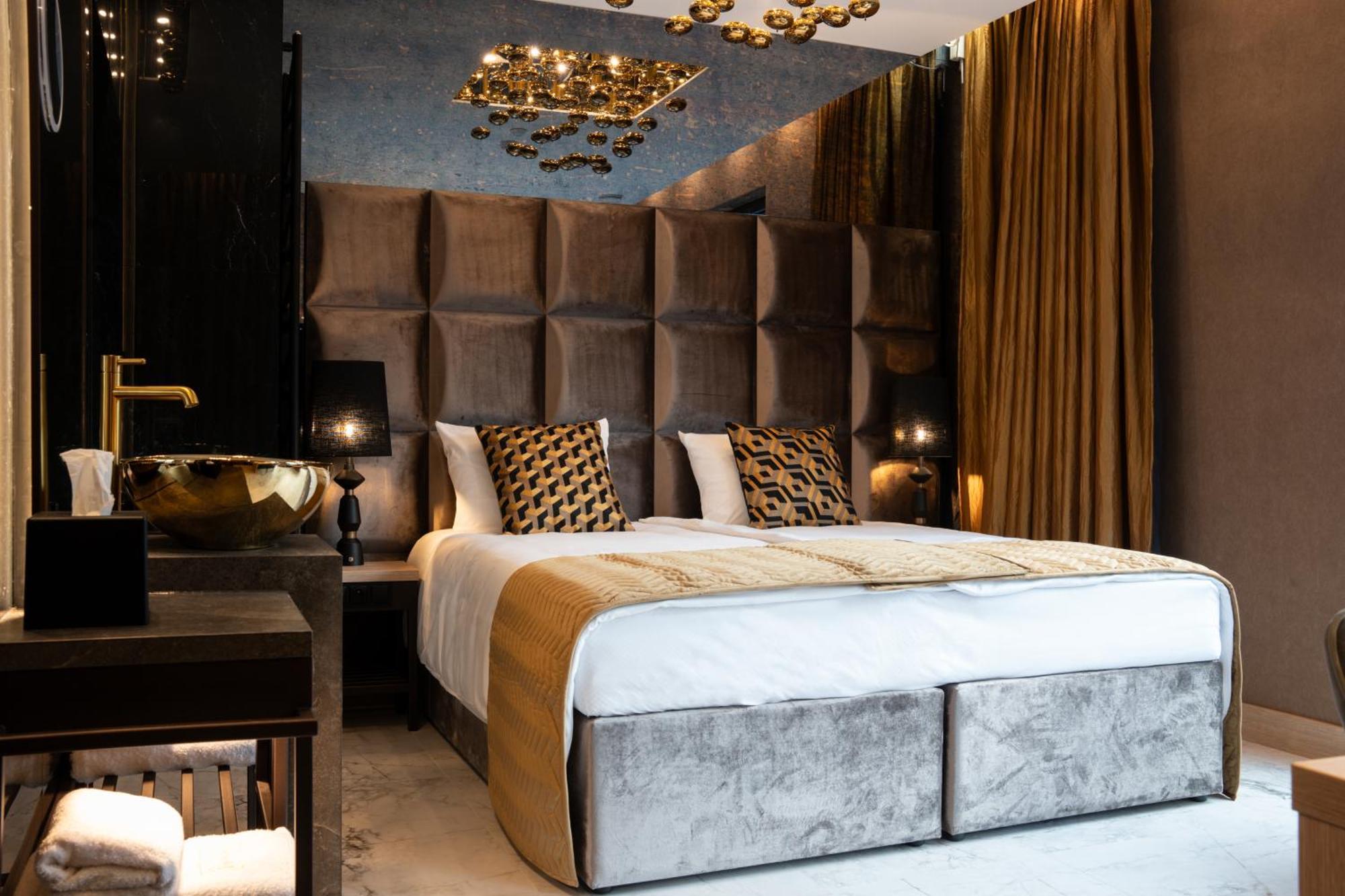 Art Suites Luxury Hotel كراكوفيا المظهر الخارجي الصورة