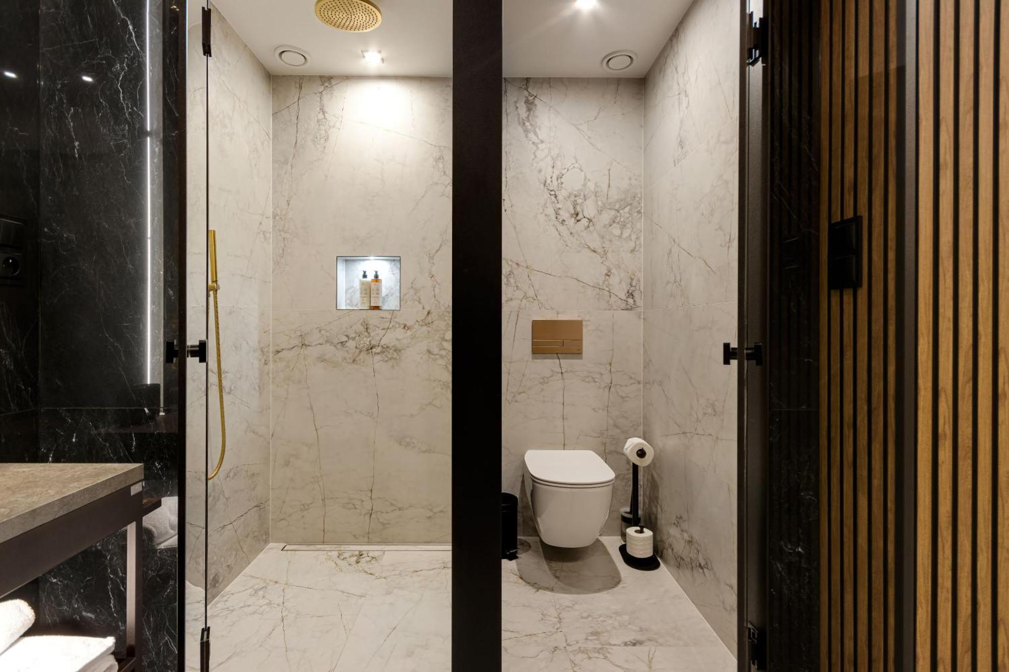 Art Suites Luxury Hotel كراكوفيا المظهر الخارجي الصورة