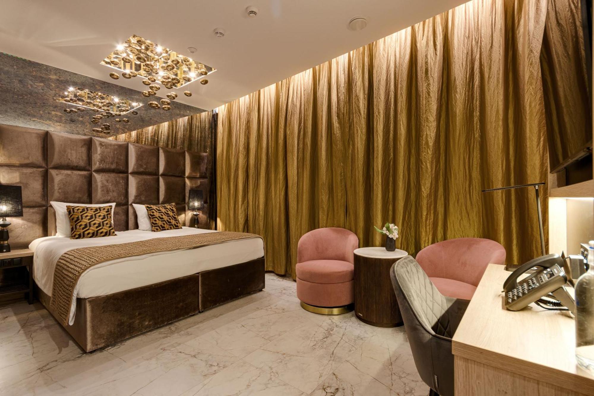 Art Suites Luxury Hotel كراكوفيا المظهر الخارجي الصورة